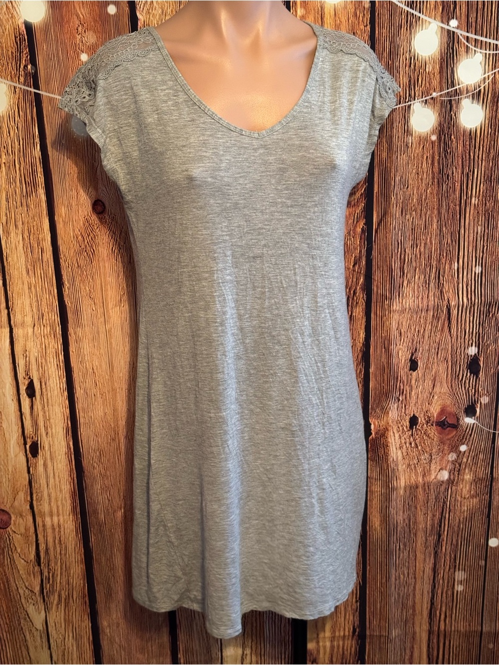 Gray Lace Shoulder Cap Sleeve V-Neck Sleep Shirt